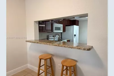 721 SW 113th Way #721, Pembroke Pines, FL 33025 - Photo 3