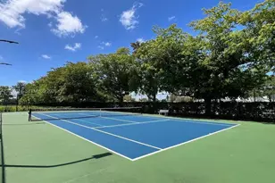 721 SW 113th Way, Pembroke Pines, FL 33025 - Photo 13