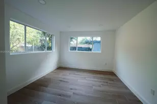 801 NE 144th St, North Miami, FL 33161 - Photo 13