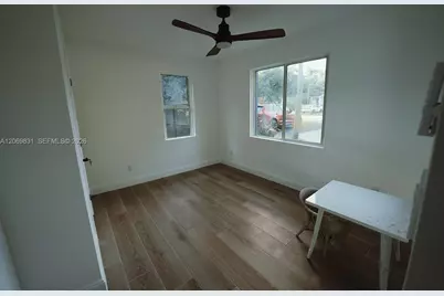 801 NE 144th St, North Miami, FL 33161 - Photo 11