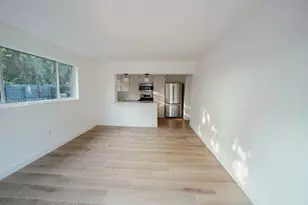 801 NE 144th St, North Miami, FL 33161 - Photo 13