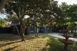 801 NE 144th St, North Miami, FL 33161 - Photo 21