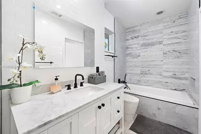 1019 NE 87th St, Miami, FL 33138 - Photo 23