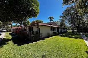 4296 Woodstock Dr, West Palm Beach, FL 33409 - Photo 3