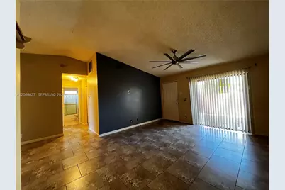4296 Woodstock Dr #A, West Palm Beach, FL 33409 - Photo 13