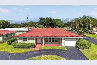 7118 E Tropical Way, Plantation, FL 33317 - Photo 1