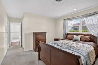 7118 E Tropical Way, Plantation, FL 33317 - Photo 25