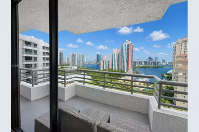 3300 NE 191st St #1918, Aventura, FL 33180 - Photo 31