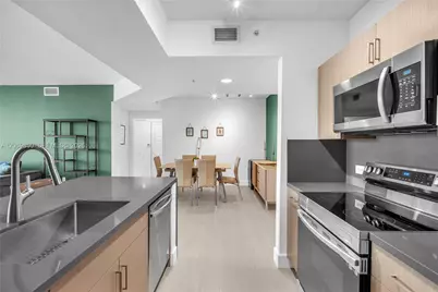 18800 NE 29th Ave #517 (Fully Renovated), Aventura, FL 33180 - Photo 23
