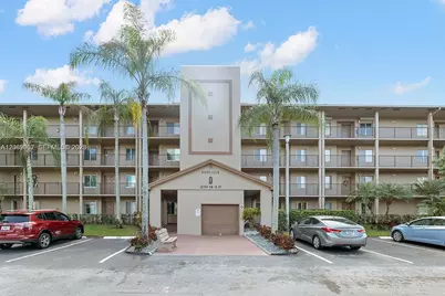 12750 SW 15th St #204D, Pembroke Pines, FL 33027 - Photo 1