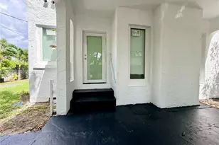 1138 NW 37th St, Miami, FL 33127 - Photo 3