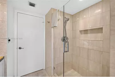 1000 Island Blvd #405, Aventura, FL 33160 - Photo 35