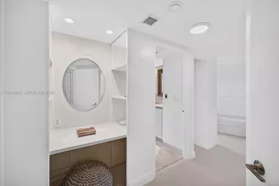 1000 Island Blvd #405, Aventura, FL 33160 - Photo 23