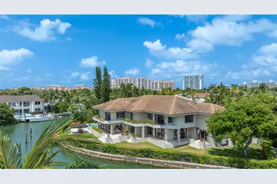 241 Cape Florida Dr, Key Biscayne, FL 33149 - Photo 11