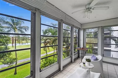 3970 Oaks Clubhouse Dr #306, Pompano Beach, FL 33069 - Photo 27