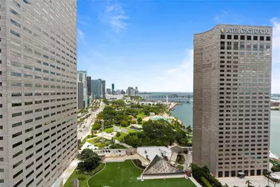 325 S Biscayne Blvd #2522, Miami, FL 33131 - Photo 7
