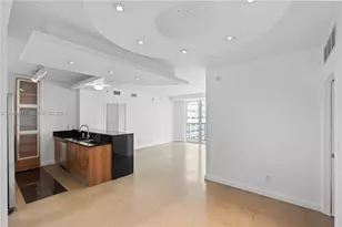 325 S Biscayne Blvd, Miami, FL 33131 - Photo 25