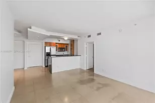 325 S Biscayne Blvd, Miami, FL 33131 - Photo 13
