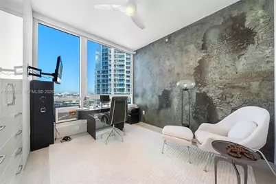 100 S Pointe Dr #1409, Miami Beach, FL 33139 - Photo 27