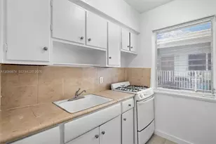 7721 Dickens Ave, Miami Beach, FL 33141 - Photo 1