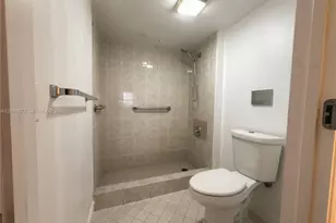 1301 SW 142nd Ave, Pembroke Pines, FL 33027 - Photo 7