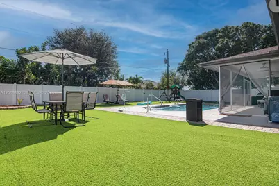 133 SE 2nd, Cape Coral, FL 33990 - Photo 27