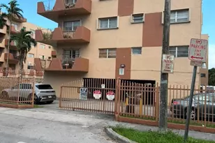 1630 W 46th St, Hialeah, FL 33012 - Photo 7