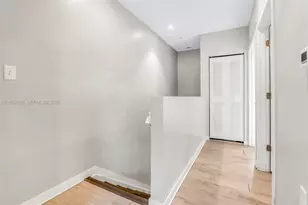 171 NW 158th St, Miami, FL 33169 - Photo 17