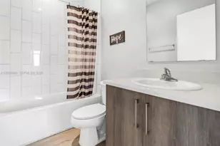 171 NW 158th St, Miami, FL 33169 - Photo 15