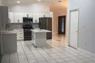9940 SW 155th St, Miami, FL 33157 - Photo 3