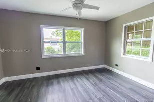 733 85th St, Miami Beach, FL 33141 - Photo 15