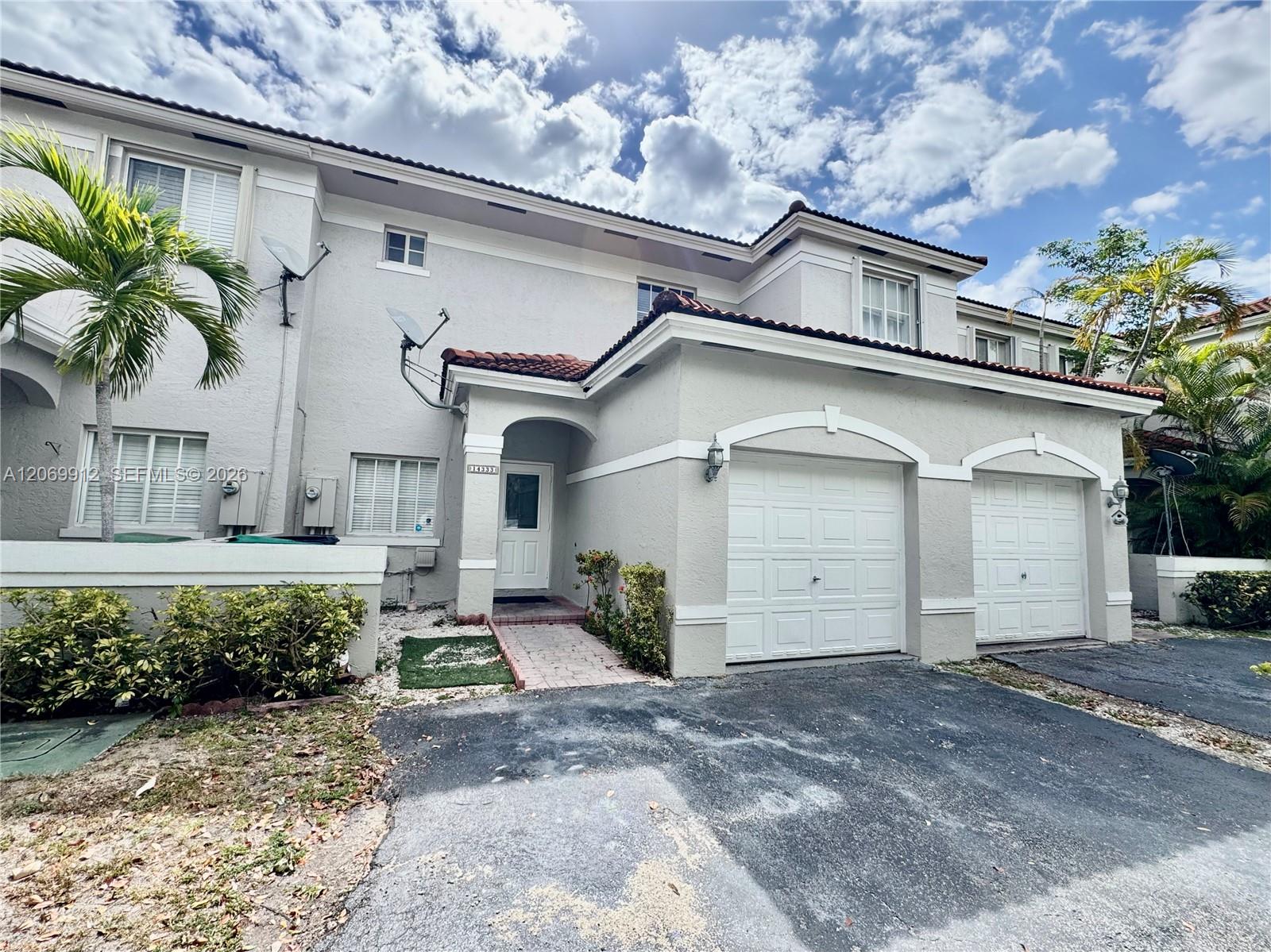 14333 SW 125th Ct - 14333 SW 125th Ct, Miami, FL 33186 Luxury Property | Jose Angel Pina