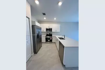 11889 SW 245th Ter, Homestead, FL 33032 - Photo 13