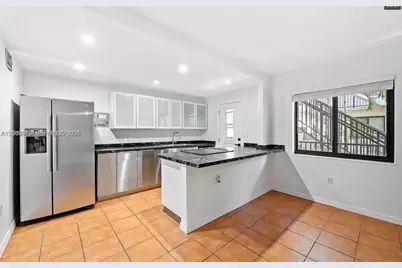 3240 Mary St #S202, Coconut Grove, FL 33133 - Photo 3