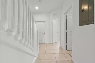 28637 SW 132nd Ct, Homestead, FL 33033 - Photo 9