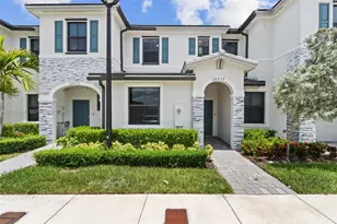 28637 SW 132nd Ct, Homestead, FL 33033 - Photo 1