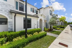 28637 SW 132nd Ct, Homestead, FL 33033 - Photo 3