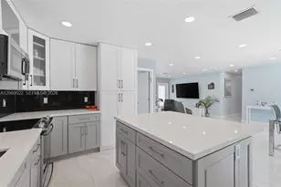 1580 NE 34th St, Oakland Park, FL 33334 - Photo 5