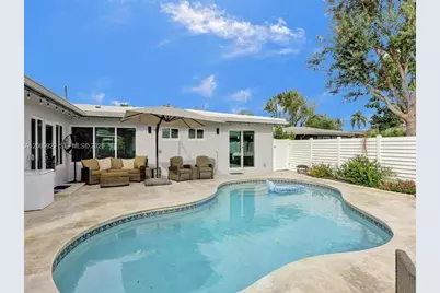 1580 NE 34th St, Oakland Park, FL 33334 - Photo 15