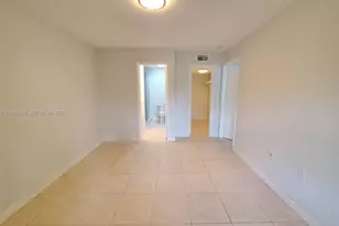 15591 SW 105th Terrace, Miami, FL 33196 - Photo 11