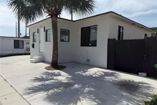 107 W Pembroke Rd, Hallandale Beach, FL 33009 - Photo 29