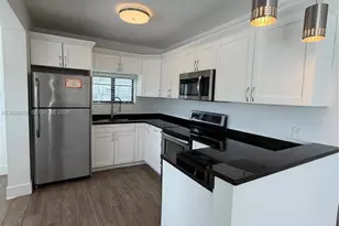 107 W Pembroke Rd, Hallandale Beach, FL 33009 - Photo 13