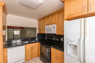 3777 NW 78th Ave, Davie, FL 33024 - Photo 13