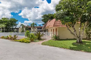3777 NW 78th Ave, Davie, FL 33024 - Photo 29