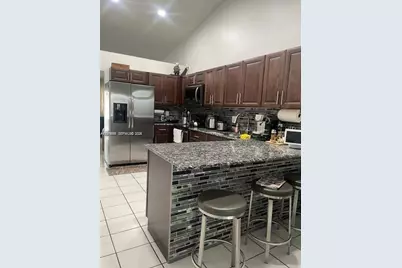 8830 NW 115th St #0, Hialeah Gardens, FL 33018 - Photo 3