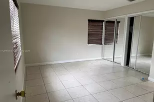 3232 Village Green Dr, Miami, FL 33175 - Photo 9