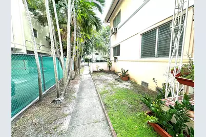 433 Santander Ave #1, Coral Gables, FL 33134 - Photo 3
