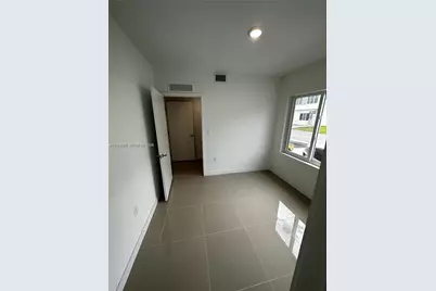 25778 SW 143rd Path #25778, Homestead, FL 33032 - Photo 9