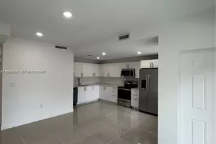 25778 SW 143rd Path, Homestead, FL 33032 - Photo 5
