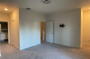 4460 NW 83rd Ave, Doral, FL 33166 - Photo 11